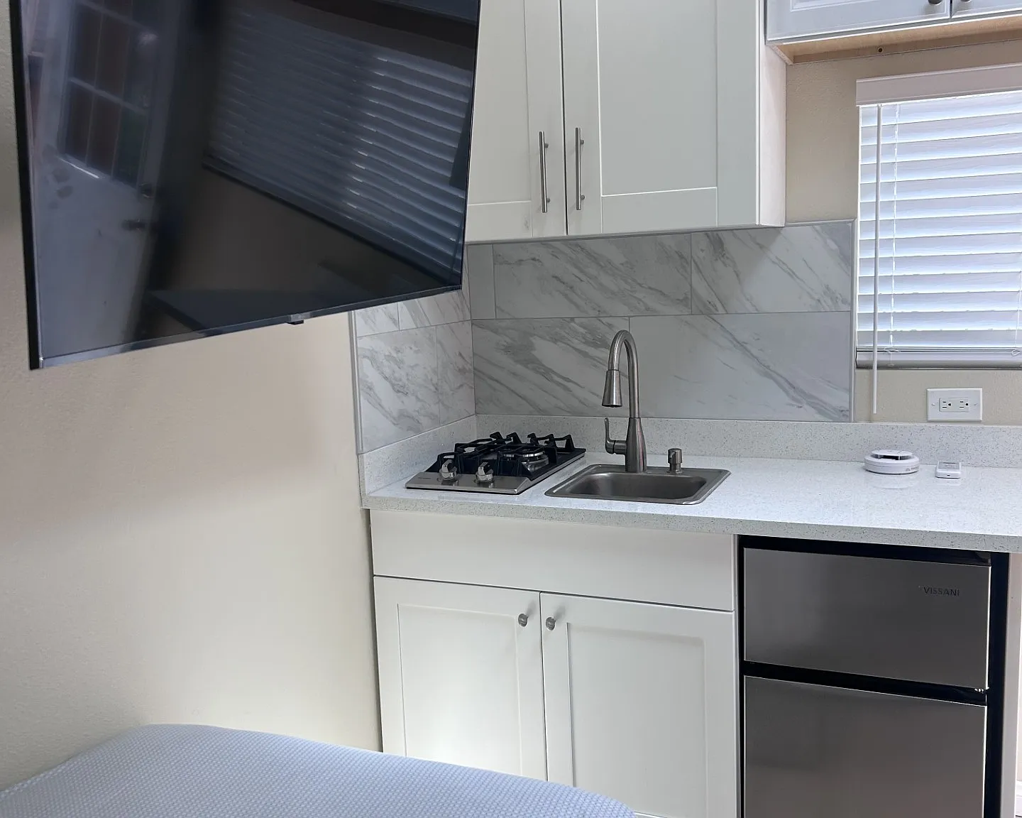 Studio, 500 sqft, $1,000 — Photo 1