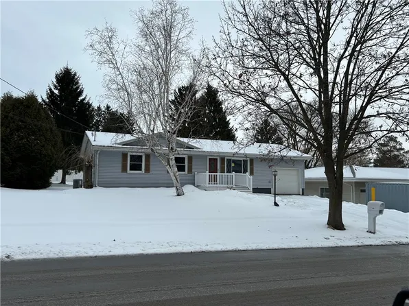 108 Clymer St, Auburn, NY 13021