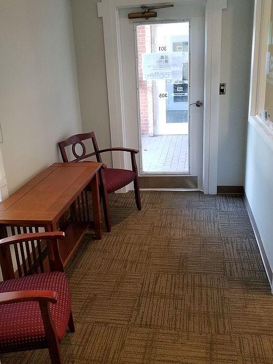 1st image of 620 N Main St #301