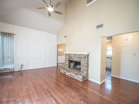 3rd image of 55 Mine Hill Dr