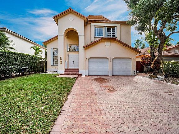 2nd image of 10996 NW 58th Ter