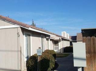 90 N 19th Ave APT C, Lemoore, CA 93245