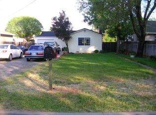 1515 1st St, Anderson, CA 96007