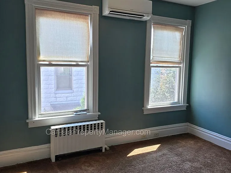 616 W Louther St — Photo 8