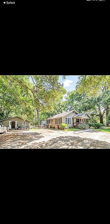 1st image of 2516 Club House Rd