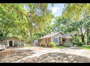 2516 Club House Rd, Mobile, AL 36605