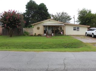 1108 C St, Barling, AR 72923