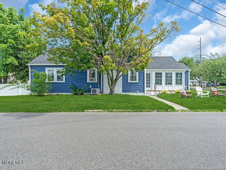 99 River Ct — Photo 8