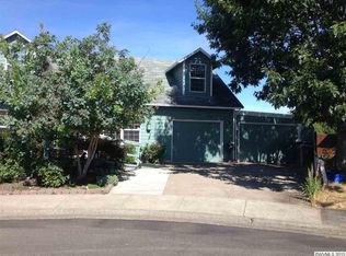 2768 Elizabeth Pl, Lebanon, OR 97355