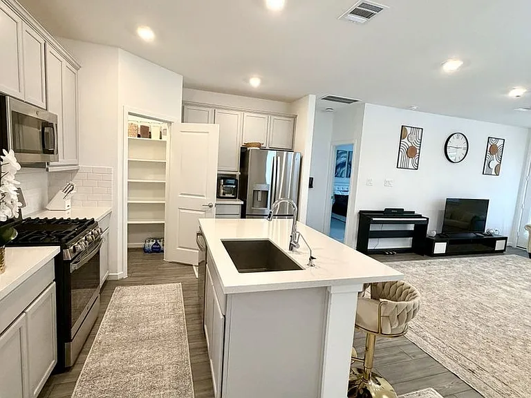 7558 Magnolia Orchid Ln — Photo 8
