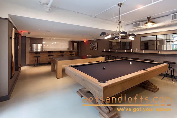 Rented by aptsandlofts.com | media 19