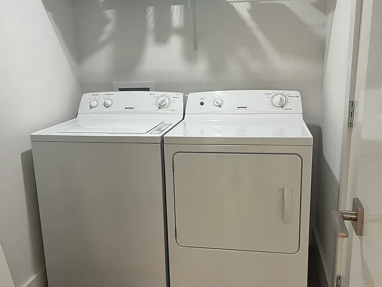 3202 Mossrock Dr #4 — Photo 12