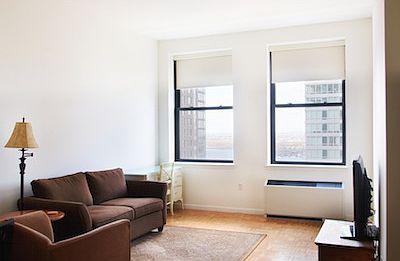 1st image of 1 West St Ste 100