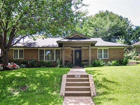 2nd image of 7312 Crownrich Ln