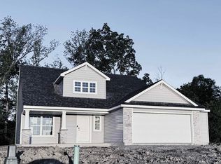 11903 Falcatta Dr, Fort Wayne, IN 46845