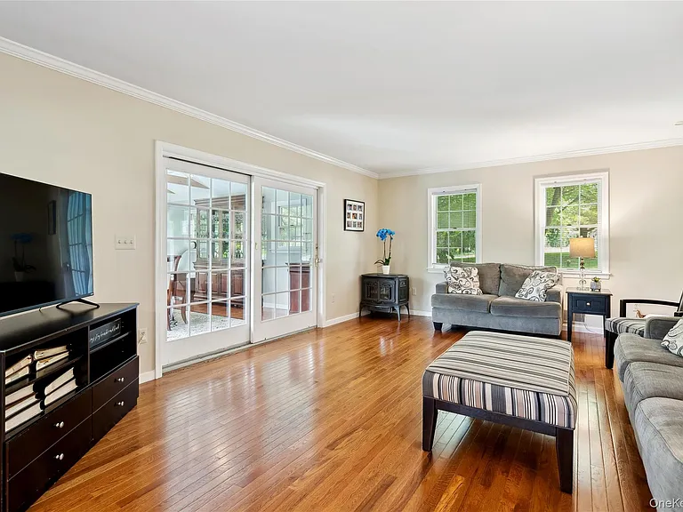 30 Foley Rd — Photo 10
