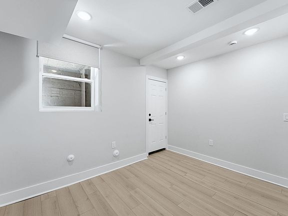 5th image of 1205 Hillside Pl Floor 2