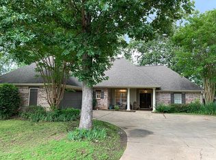 224 Oak Park Dr, Madison, MS 39110