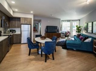 94 Alpine St #1, Cambridge, MA 02138