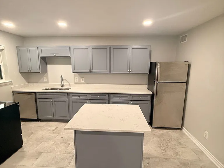 3933 Inwood Rd #2025 — Photo 4