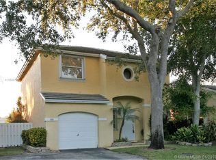 829 NW 99th Ave, Plantation, FL 33324