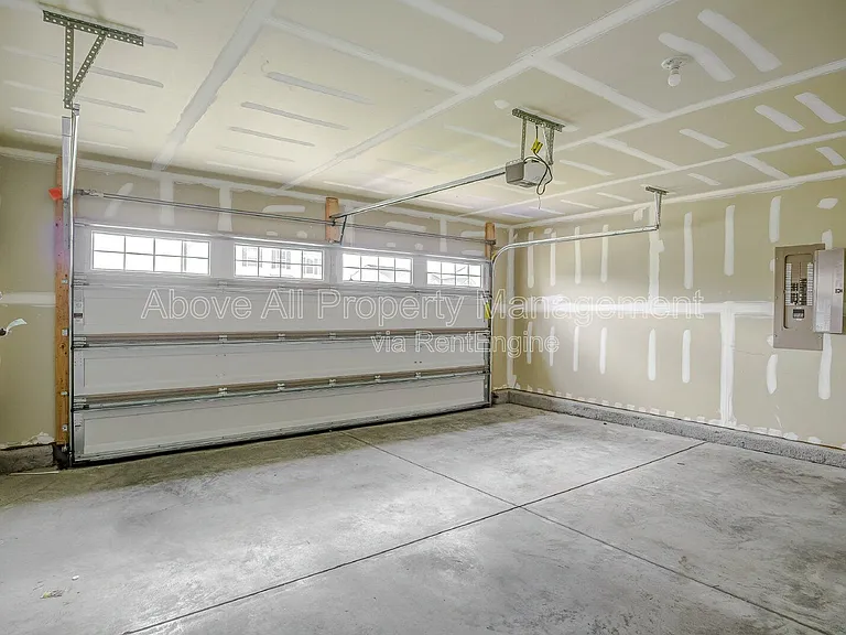 1026 Bent Willow Dr — Photo 34