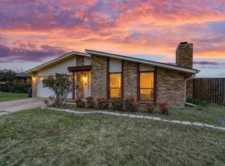 7016 Buttonwood Dr, Fort Worth, TX 76137