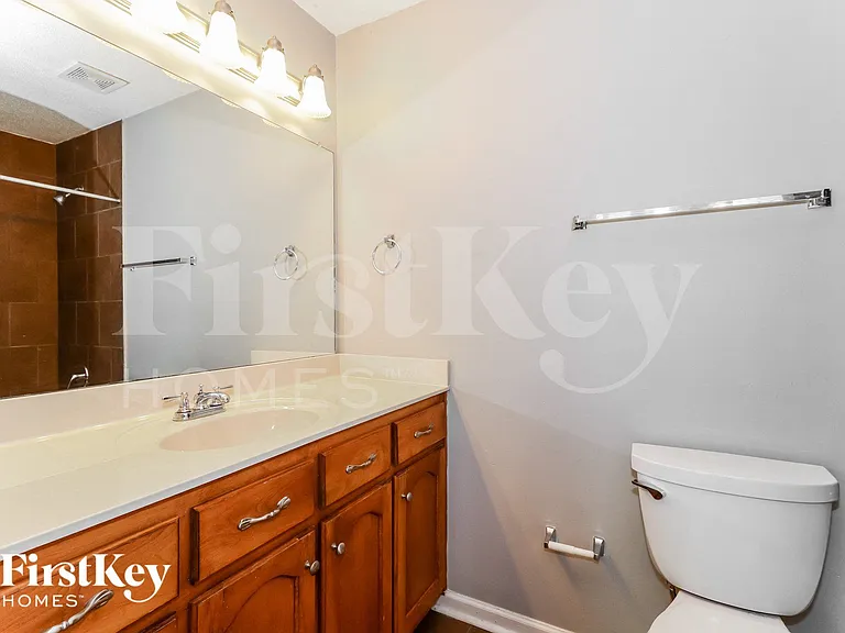 10219 Cottage Oaks Cv — Photo 10