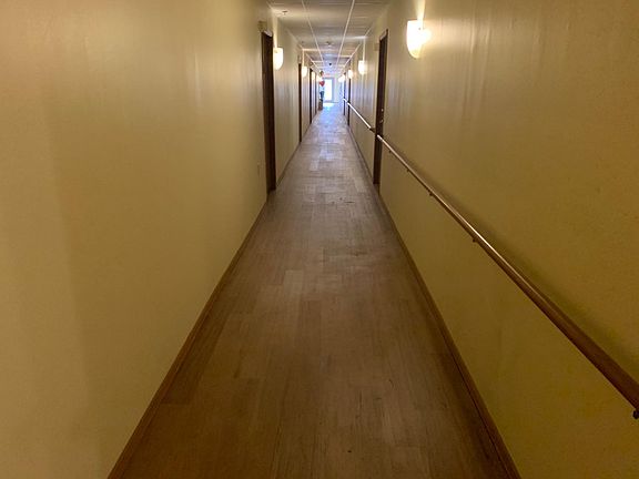 3rd image of 210 Selhorst Dr #C72ffabe3