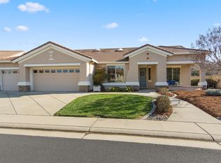 925 Yosemite Ln, Lincoln, CA 95648