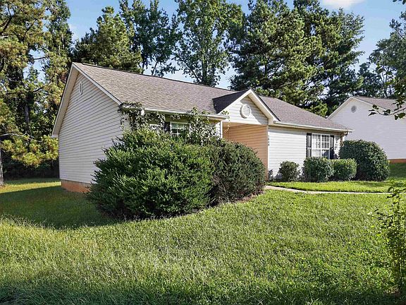 3rd image of 1848 Tamara Way