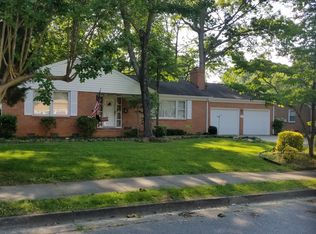 893 Catalina Dr, Newport News, VA 23608