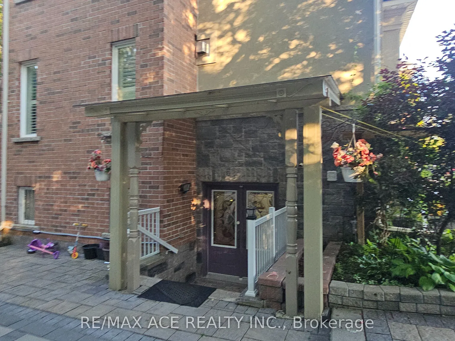 2 bed, $2,000 — Photo 3