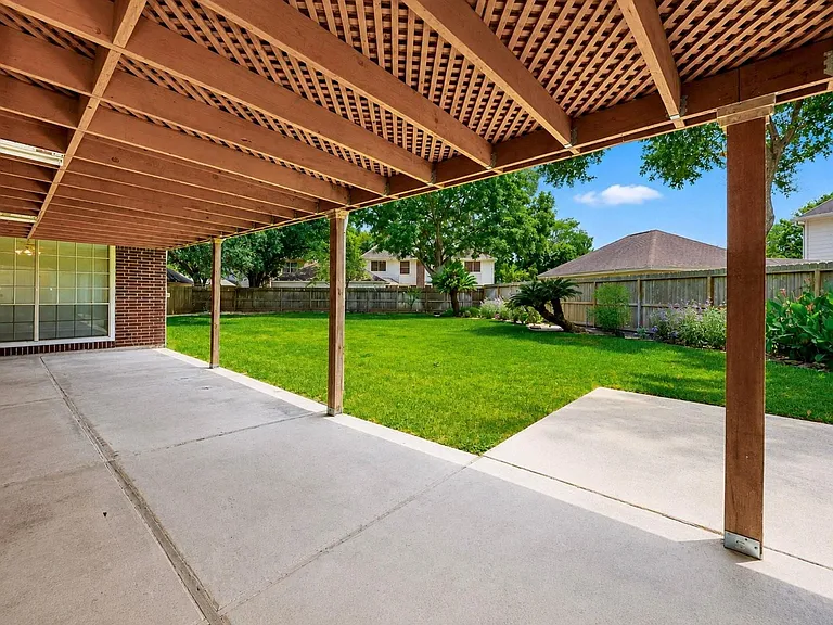 11102 Brook Mill Ct — Photo 31