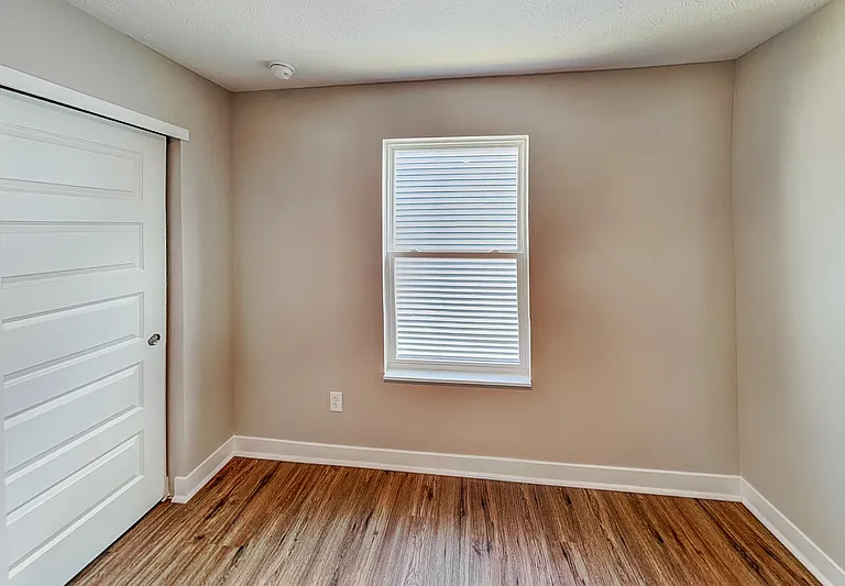 11509 Basalt Dr — Photo 13