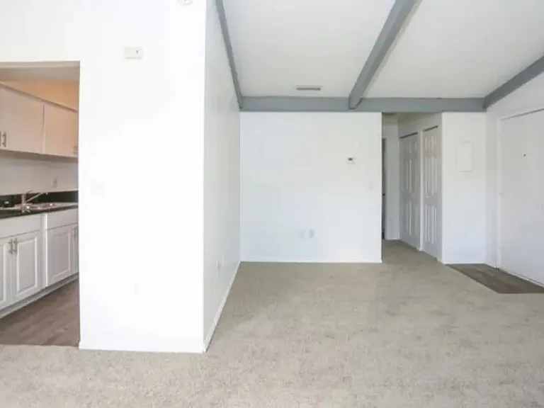 Sunbay Apartments — Photo 26