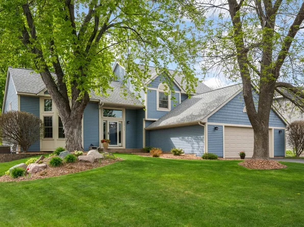 12711 Edinborough Way, Apple Valley, MN 55124