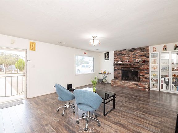2nd image of 6925 Osbun Rd