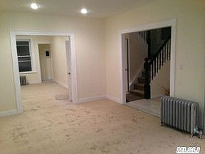 3rd image of 7 Margaret Ct