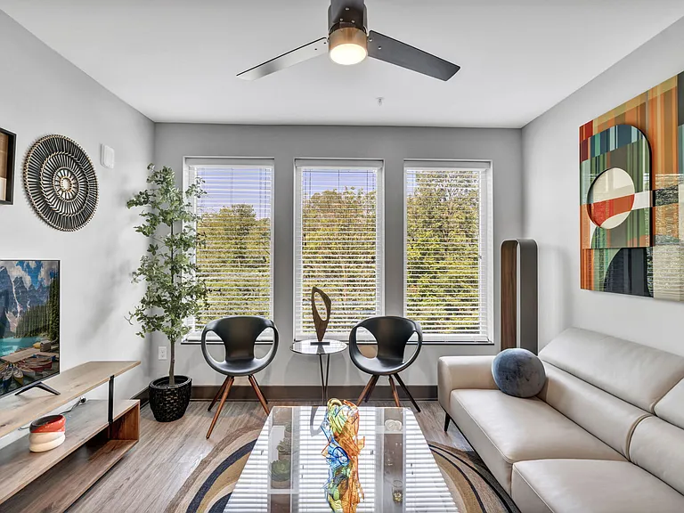 Haven at Charlotte — Photo 11