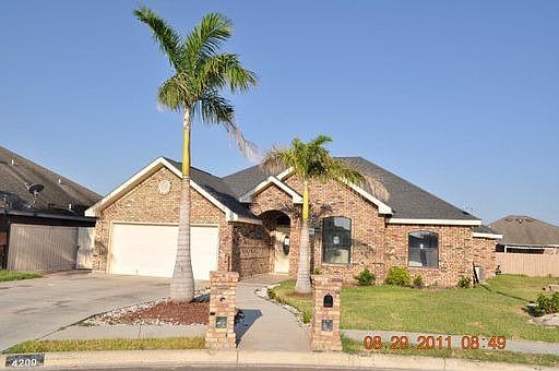 1st image of 4209 Hill Crest Dr