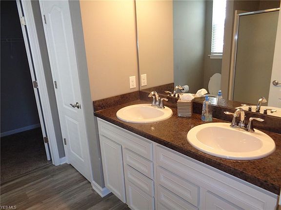 4th image of 3887 Heron Dr