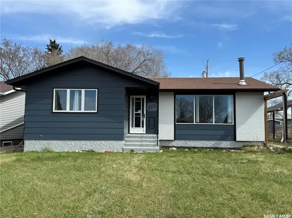 223 3rd AVENUE W, Spiritwood, SK S0J 2M0