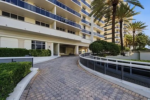 9595 Collins Ave Photo 1