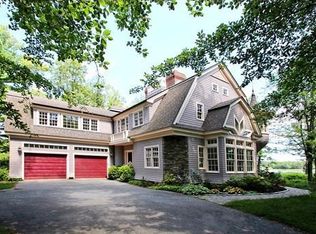 1 Bayne Ln, Newburyport, MA 01950