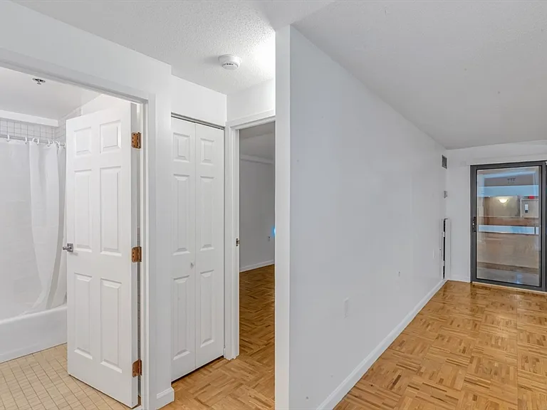 357 Commercial St #219 — Photo 10