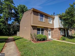 18635 Cross Country Ln, Gaithersburg, MD 20879