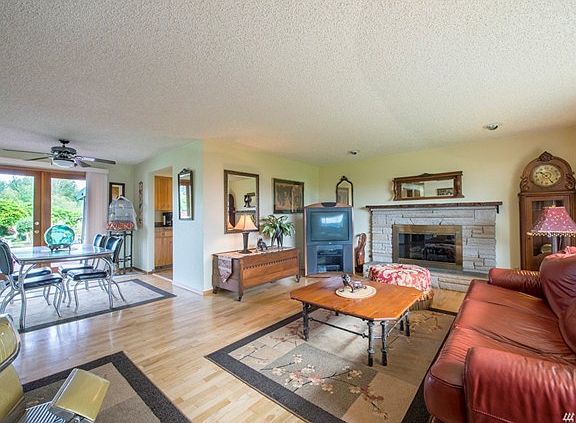 3rd image of 24608 SE 448th St