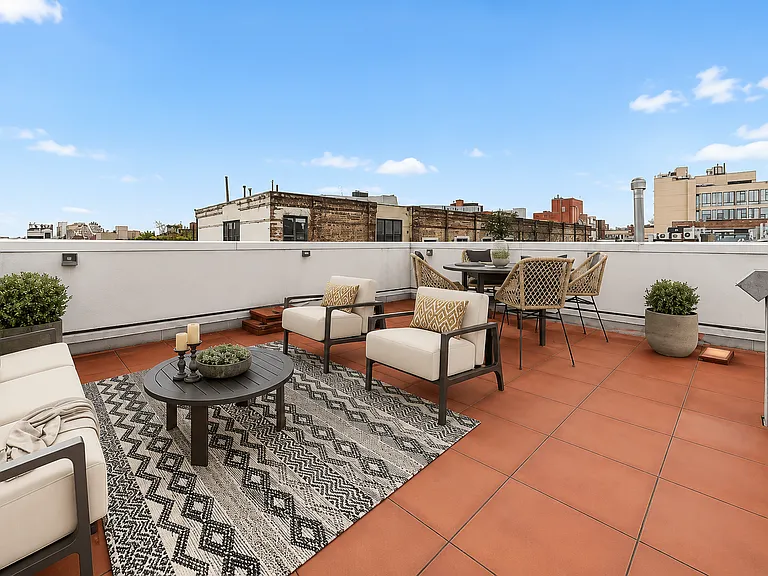 30 Belvidere St #3B — Photo 6