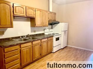 514 Court St #A, Fulton, MO 65251